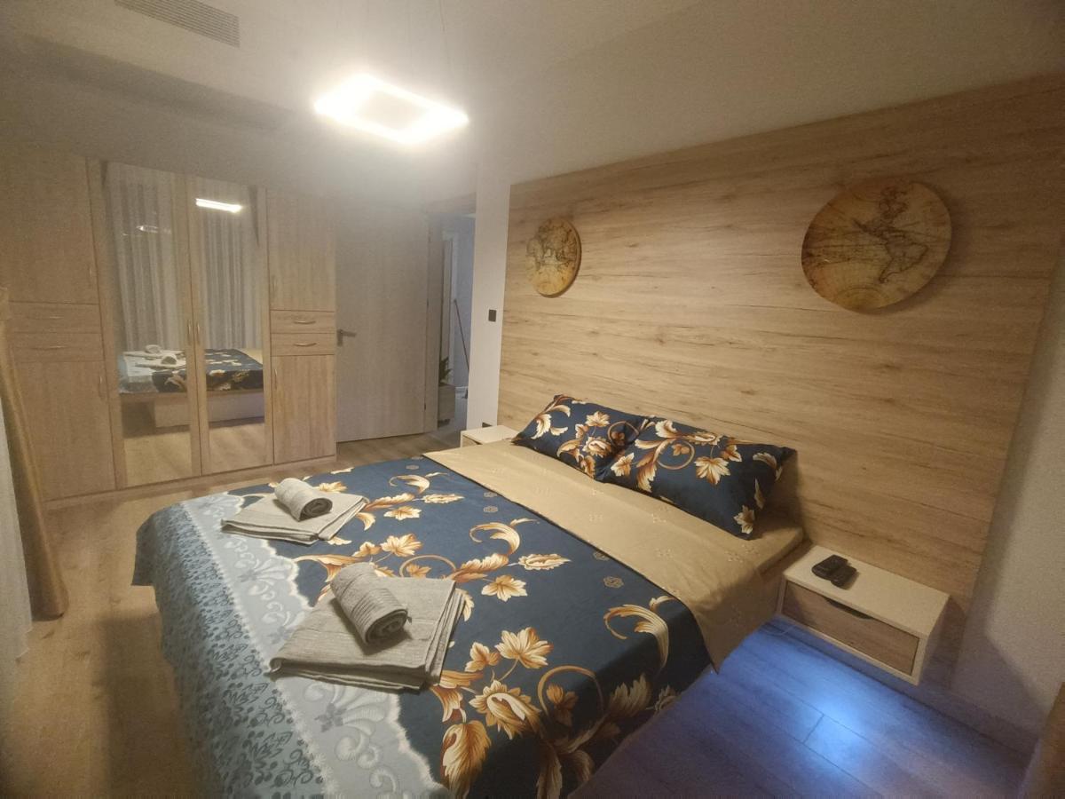 19Th & 18Th Floor Secure Apartments With Pool & Fitness & Parking Included In Price Skopje Buitenkant foto