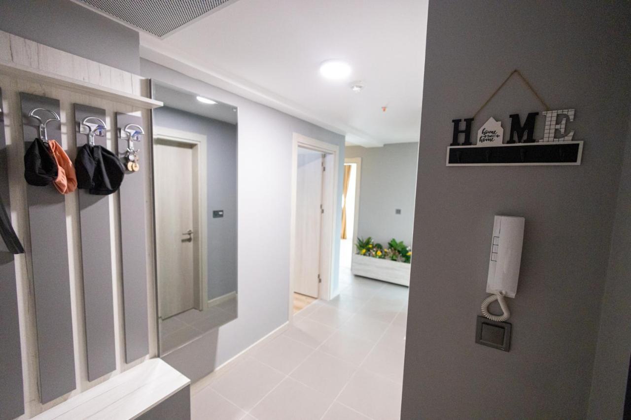 19Th & 18Th Floor Secure Apartments With Pool & Fitness & Parking Included In Price Skopje Buitenkant foto