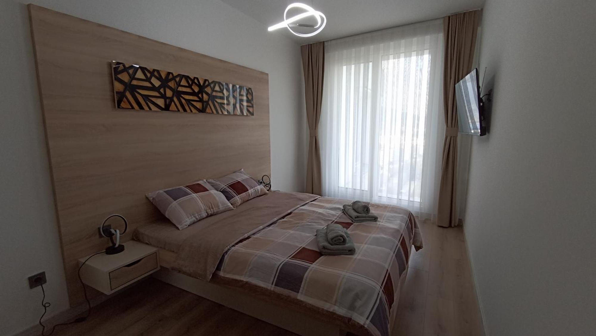 19Th & 18Th Floor Secure Apartments With Pool & Fitness & Parking Included In Price Skopje Buitenkant foto