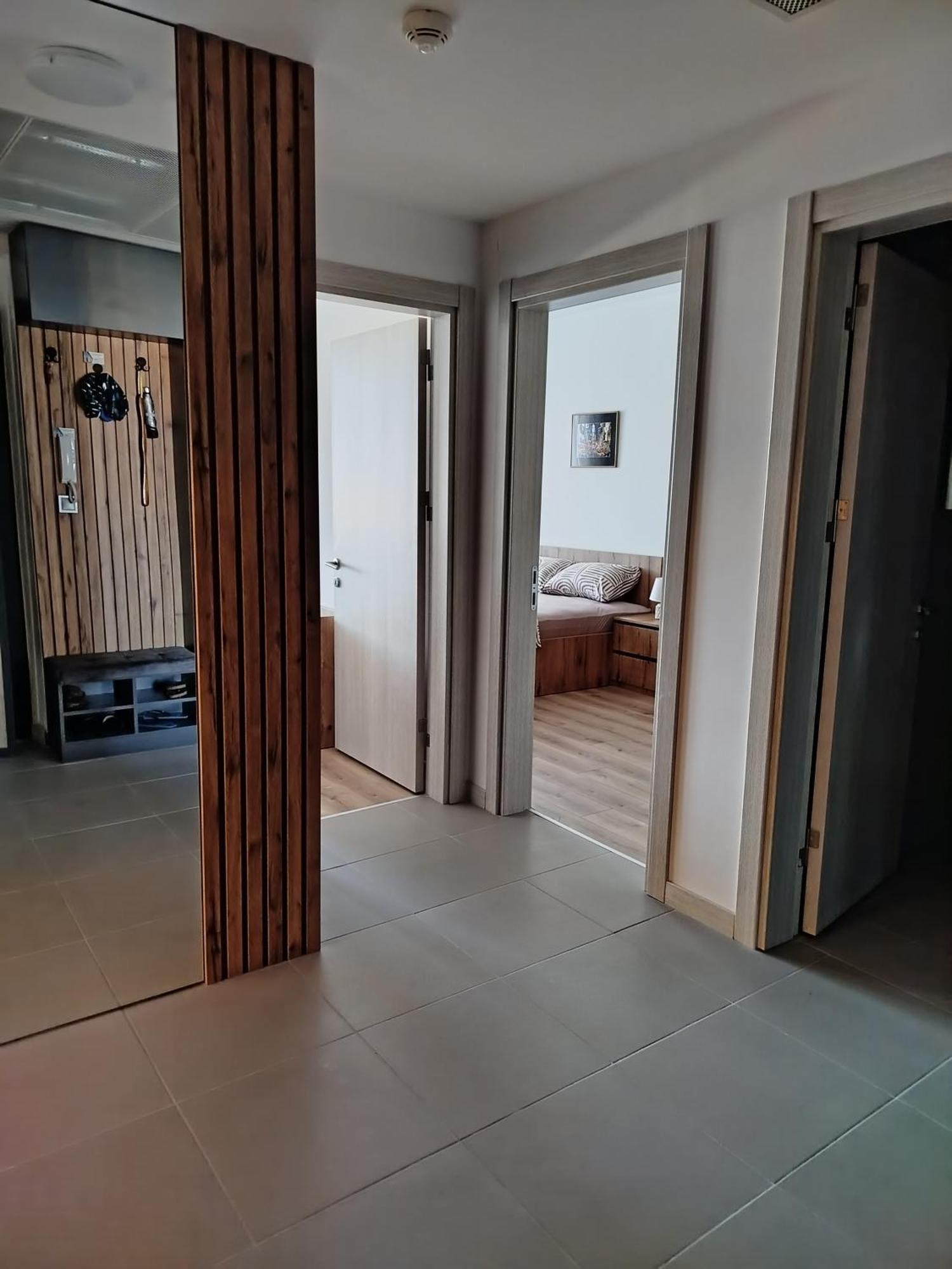 19Th & 18Th Floor Secure Apartments With Pool & Fitness & Parking Included In Price Skopje Buitenkant foto